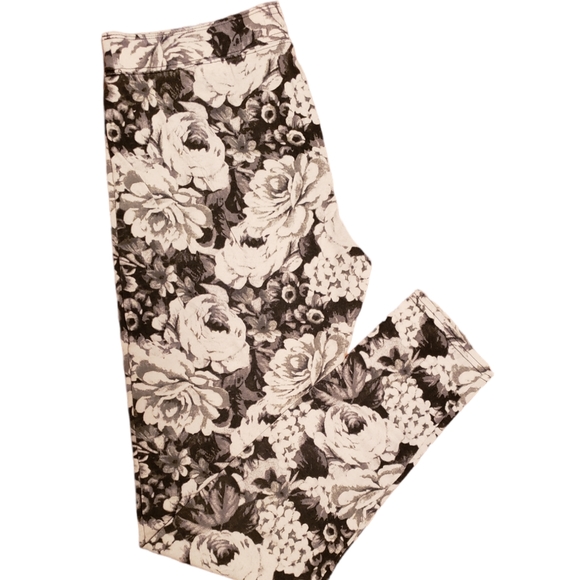 NEW A&F Leggings - Picture 2 of 5